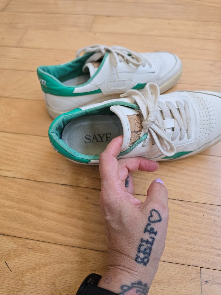 Saye | Modelo '89 Cream Green Retro Sporty Sneakers | Wms 7.5 — image 5 of 8